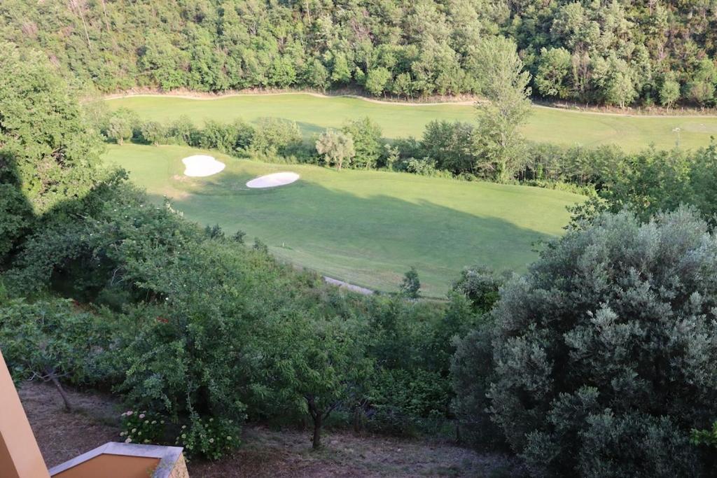 קוגולטו Appartement Dans Un Terrain De Golf, 5 Min De La Mer En Voiture, Parking Gratuit מראה חיצוני תמונה